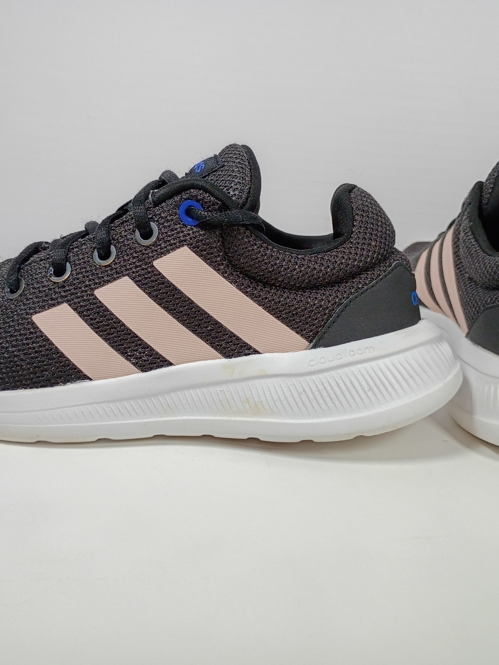 Adidas Women's Cloudfoam Knit Sneaker in Black and Pink 7.5